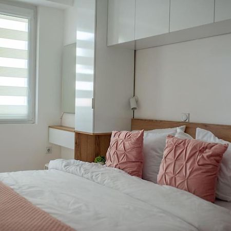 Joy Apartment Μπίτολα Εξωτερικό φωτογραφία