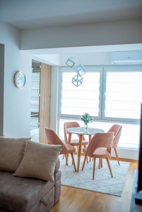 Joy Apartment Μπίτολα Εξωτερικό φωτογραφία